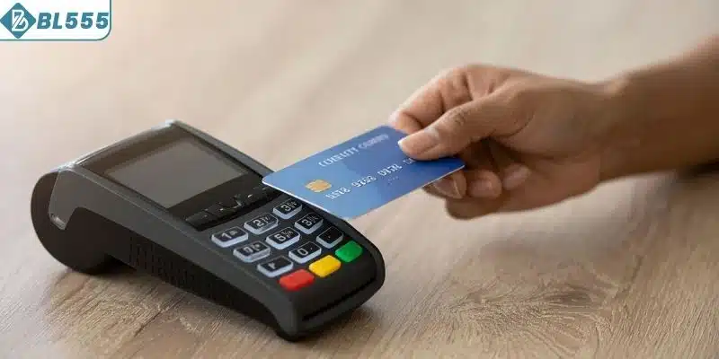 Cập nhật số dư tài khoản qua hệ thống ngân hàng trực tuyến